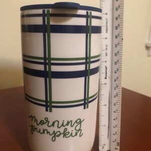 Large porcelain mug with lid